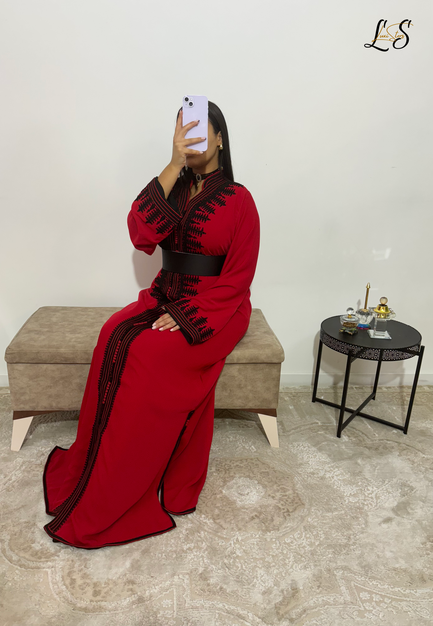 Caftan Rouge et Noir